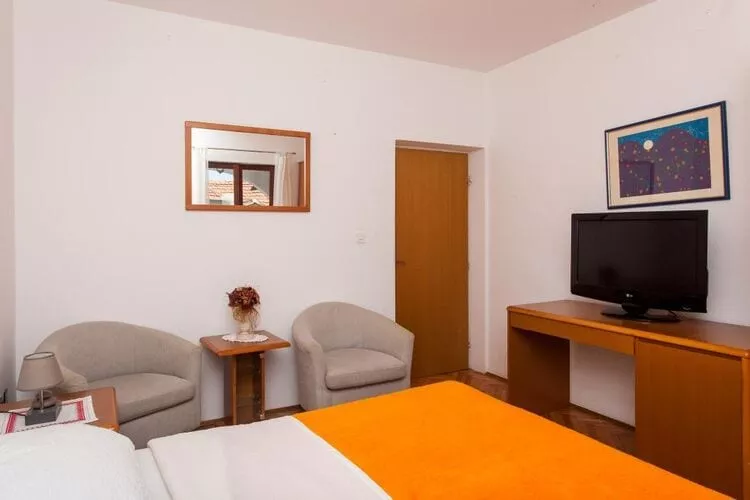 Guest House Kono- Double Room with Terrace-Bedroom