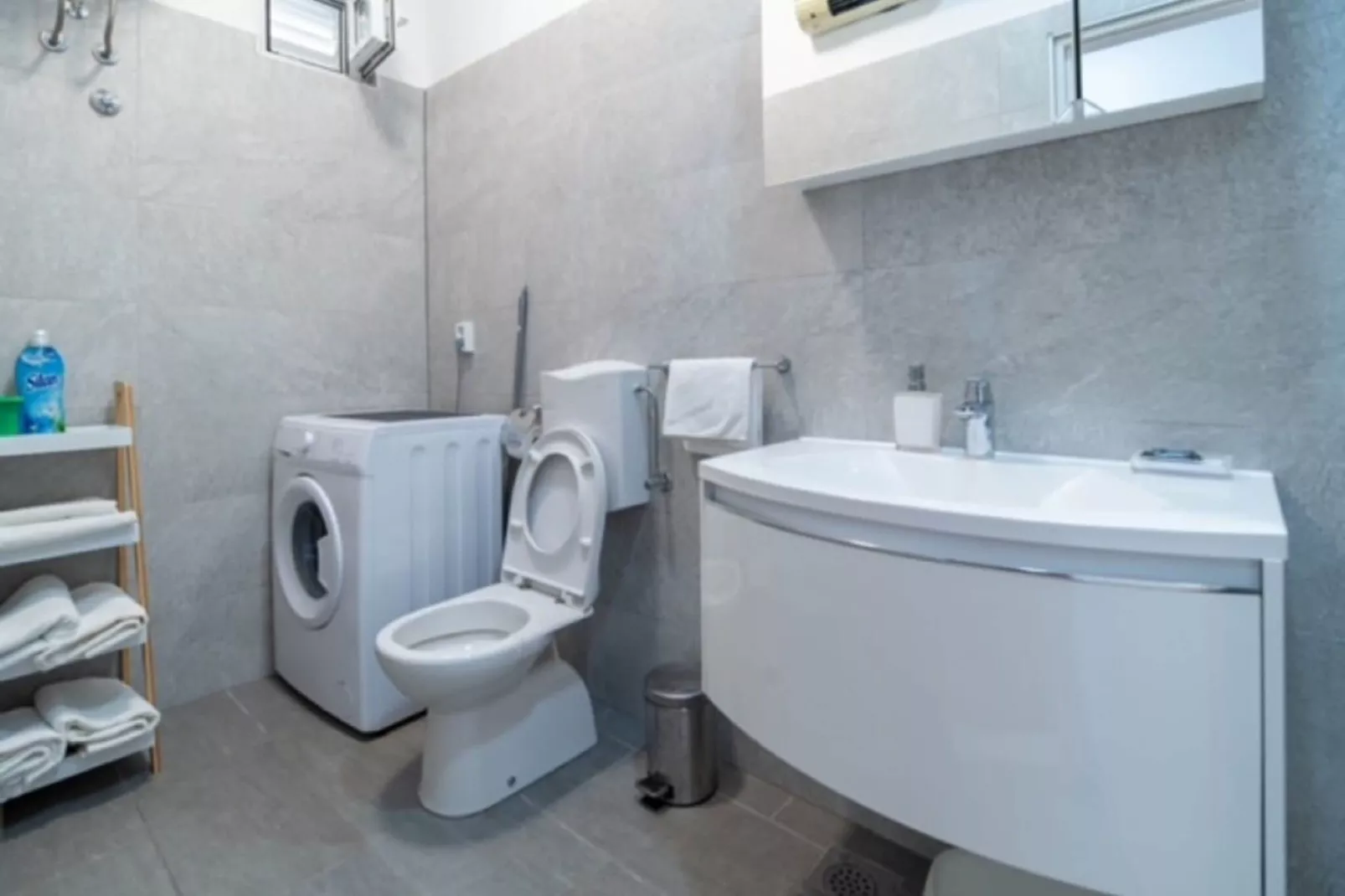 Guest House Kono - Two Bedroom Apartment with Terrace-Salle de bain