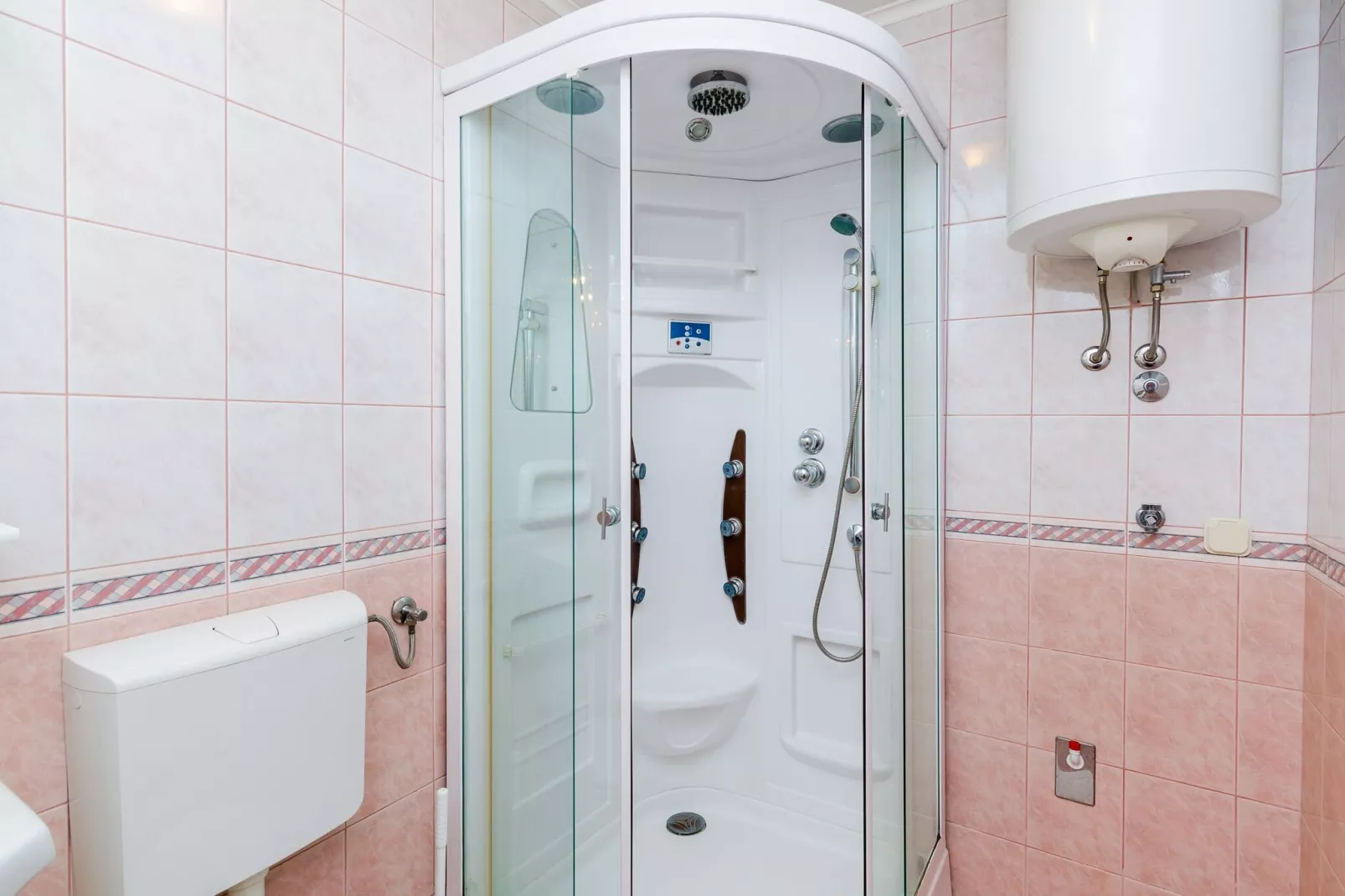 Apartments Nicol - Studio with Terrace-Salle de bain