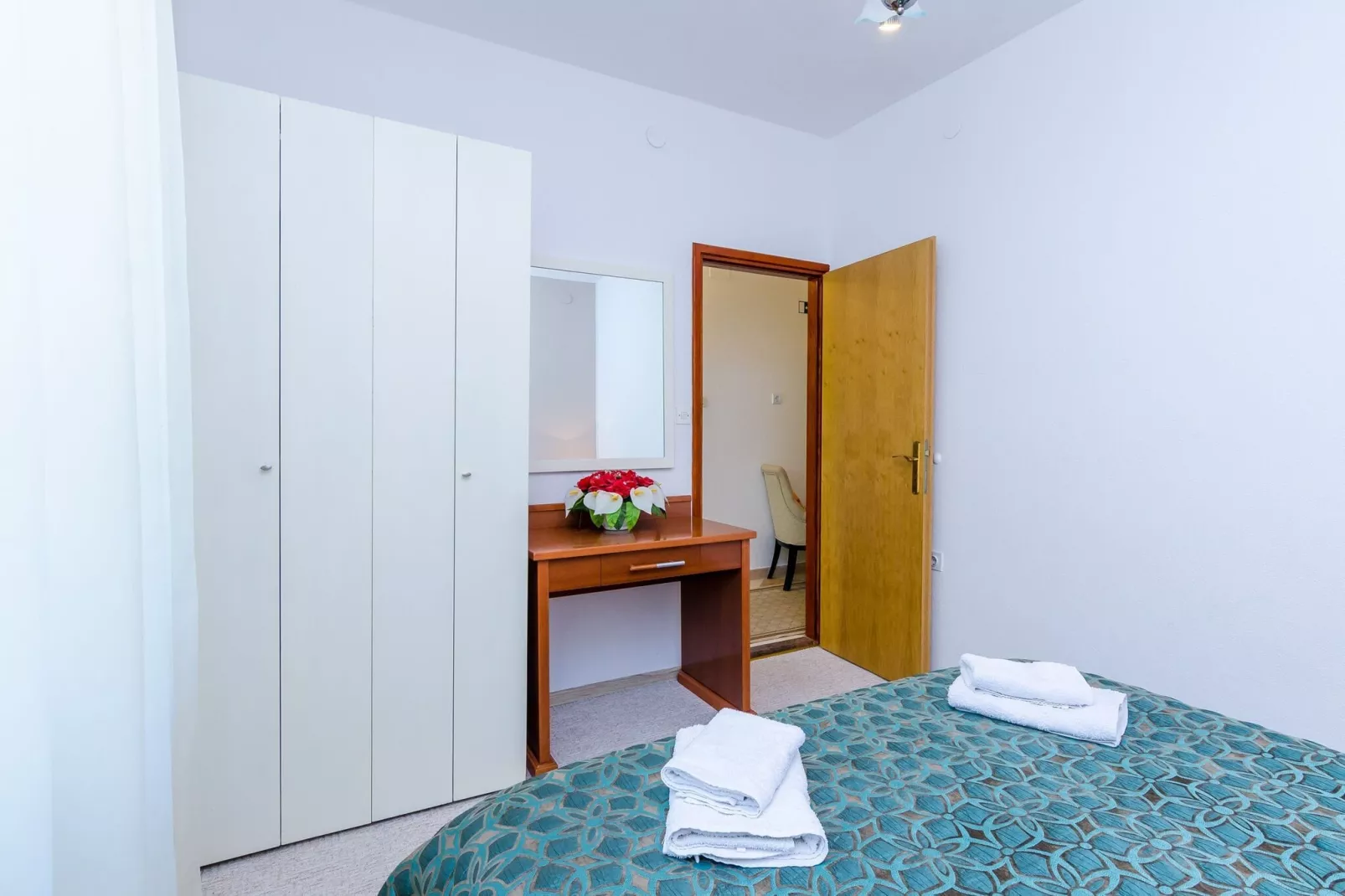Apartments Nicol - Two-Bedroom Apartment with Balcony and Sea View-Bedroom