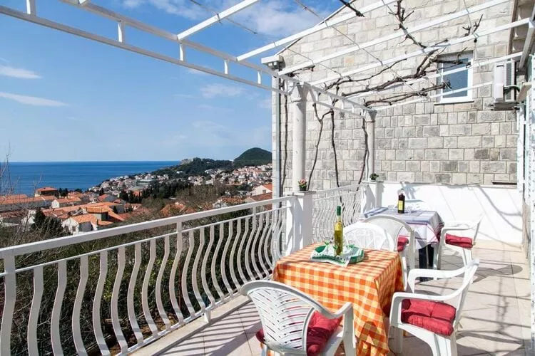 Apartment Angelina - Three Bedroom Apartment with Balcony and Sea View-Terrassenbalkon