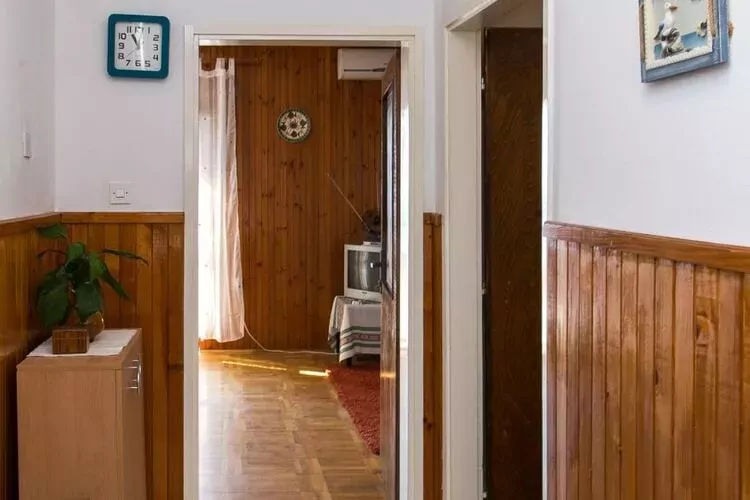 Apartment Angelina - Three Bedroom Apartment with Balcony and Sea View-Innen