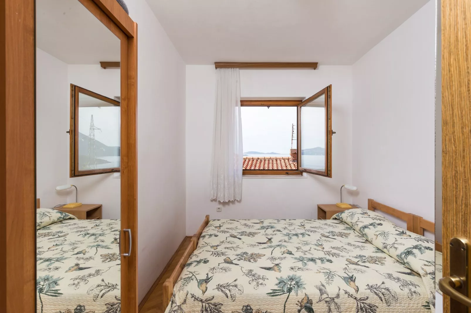 Apartments Kisic-Three Bedroom Apartment with Sea View-Chambre