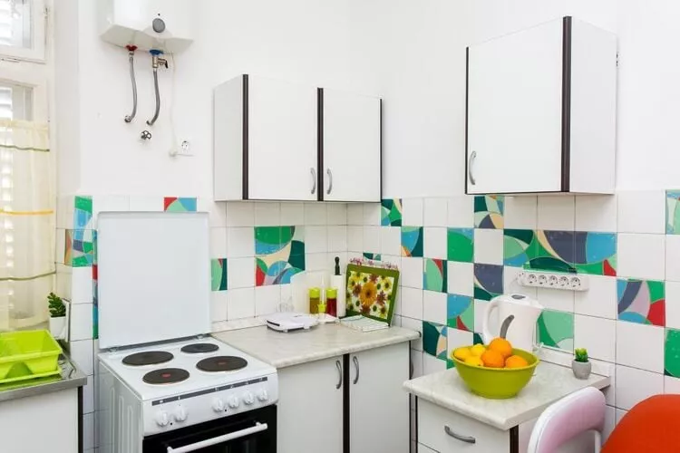 Apartment Blue & Green -  Two-Bedroom Apartment with Terrace and Garden View-Cuisine