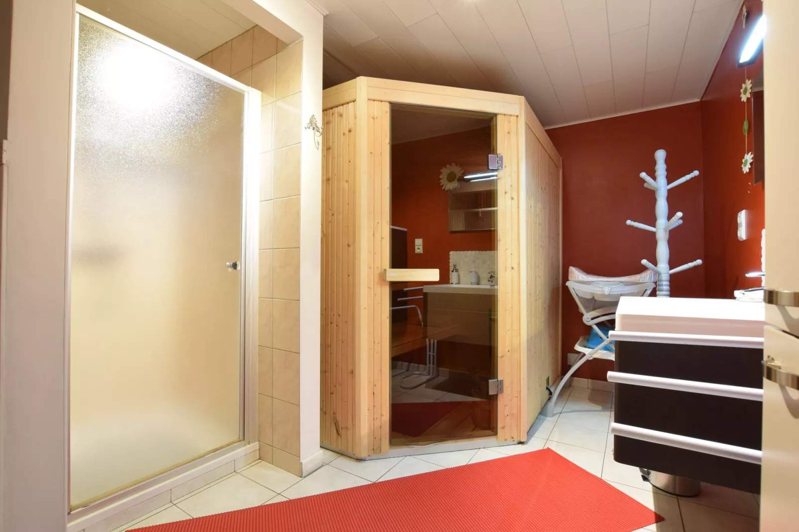 Emouchet-Bathroom