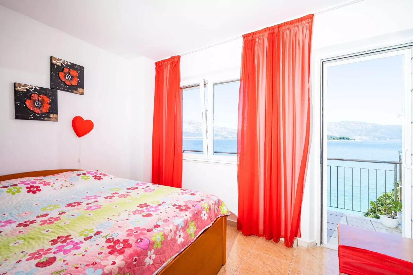 Apartments Nikolina (LU) - Studio with Sea View-Bedroom
