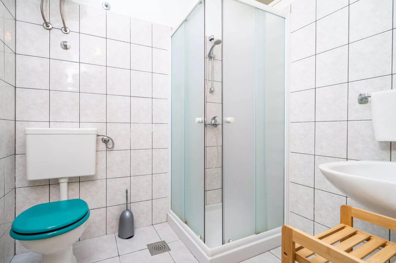 Apartments Nikolina (LU) - One-Bedroom Apartment with terrace-Badezimmer