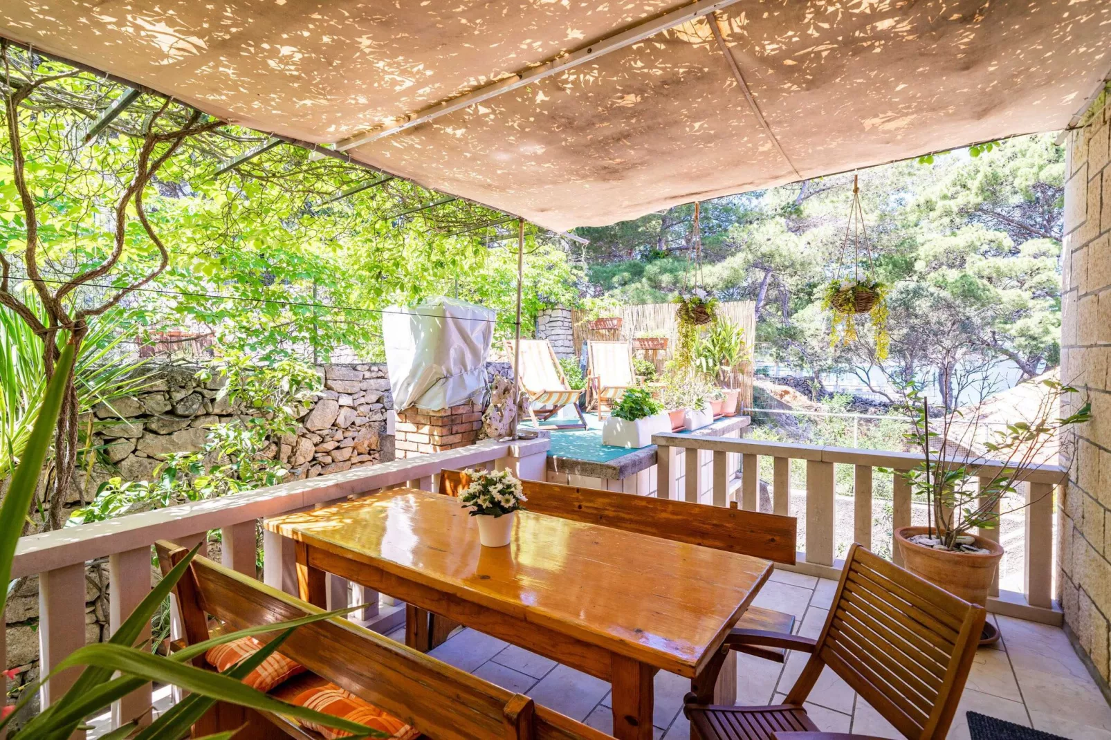 Apartments Nikolina (LU) - One-Bedroom Apartment with Balcony-Terrace