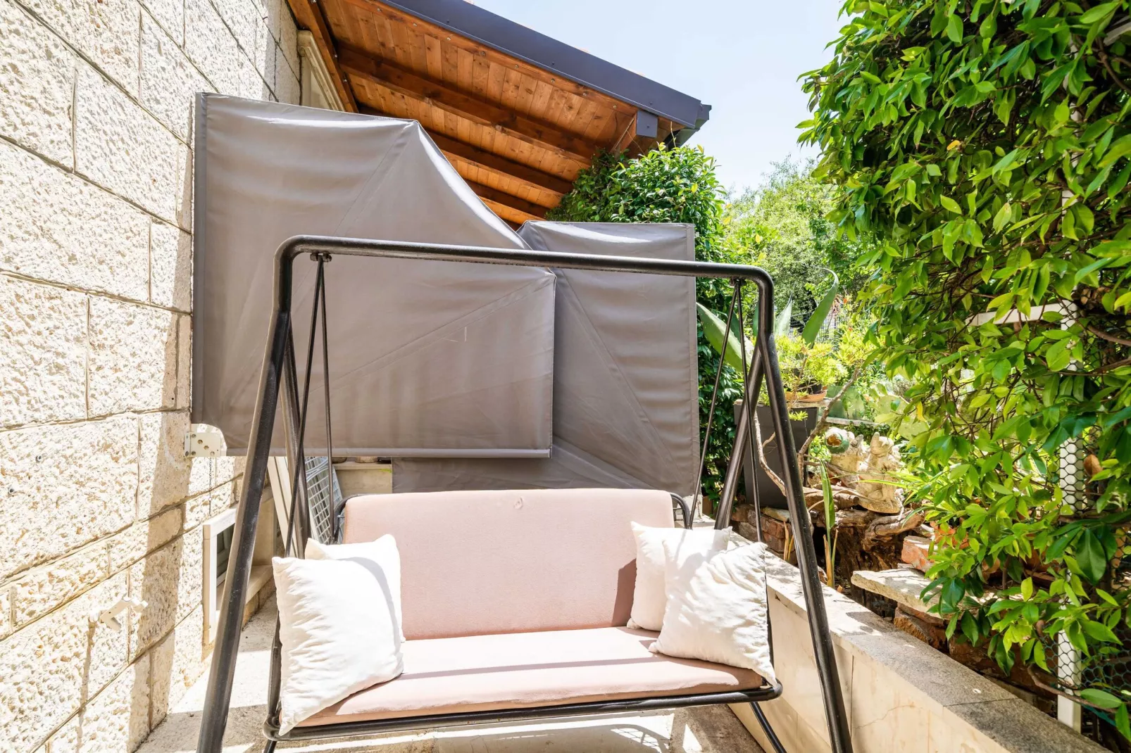 Apartments and Room Frane- Standard Studio with Terrace-Outdoor