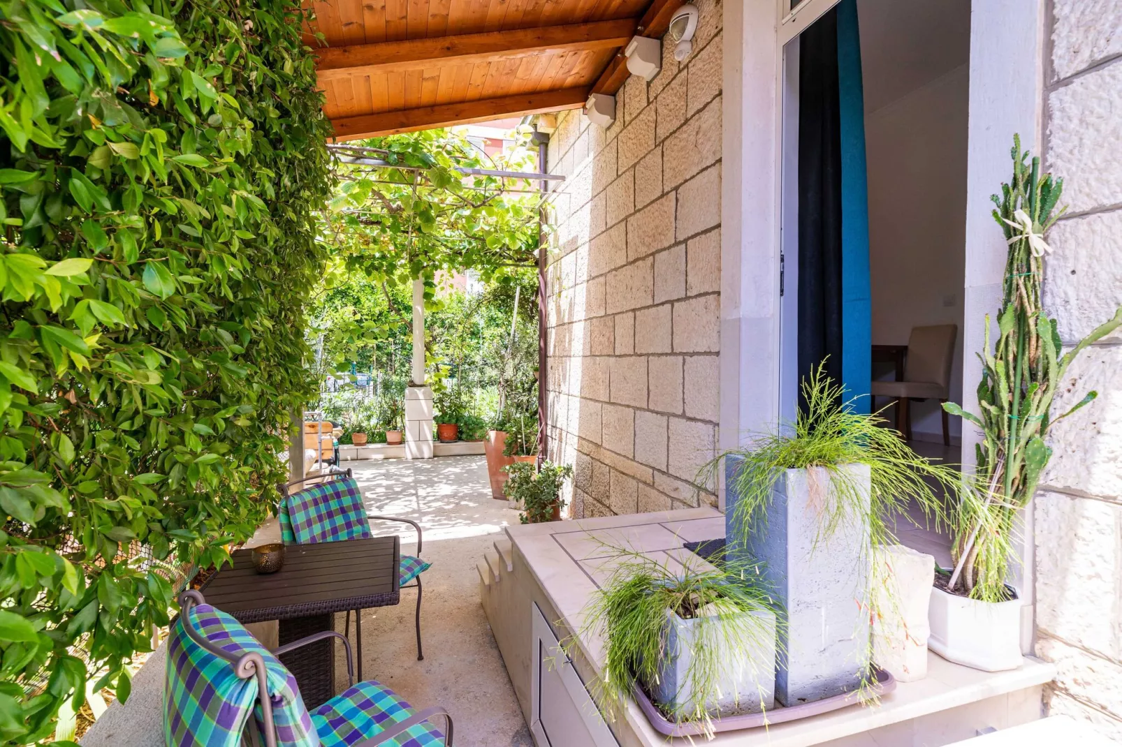 Apartments and Room Frane- Standard Studio with Terrace-Terrace