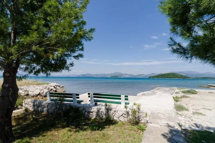 Apartments Gusti - One Bedroom Apartment with Terrace and Sea View-Ambiente