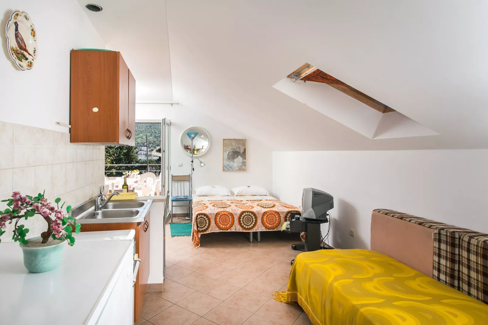 Apartments Tramonto - Studio Apartment with Balcony and Sea View-Kitchen