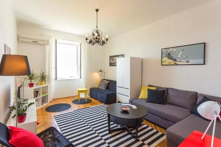 Apartment Natasha - One-Bedroom Apartment with Sea View-Living room
