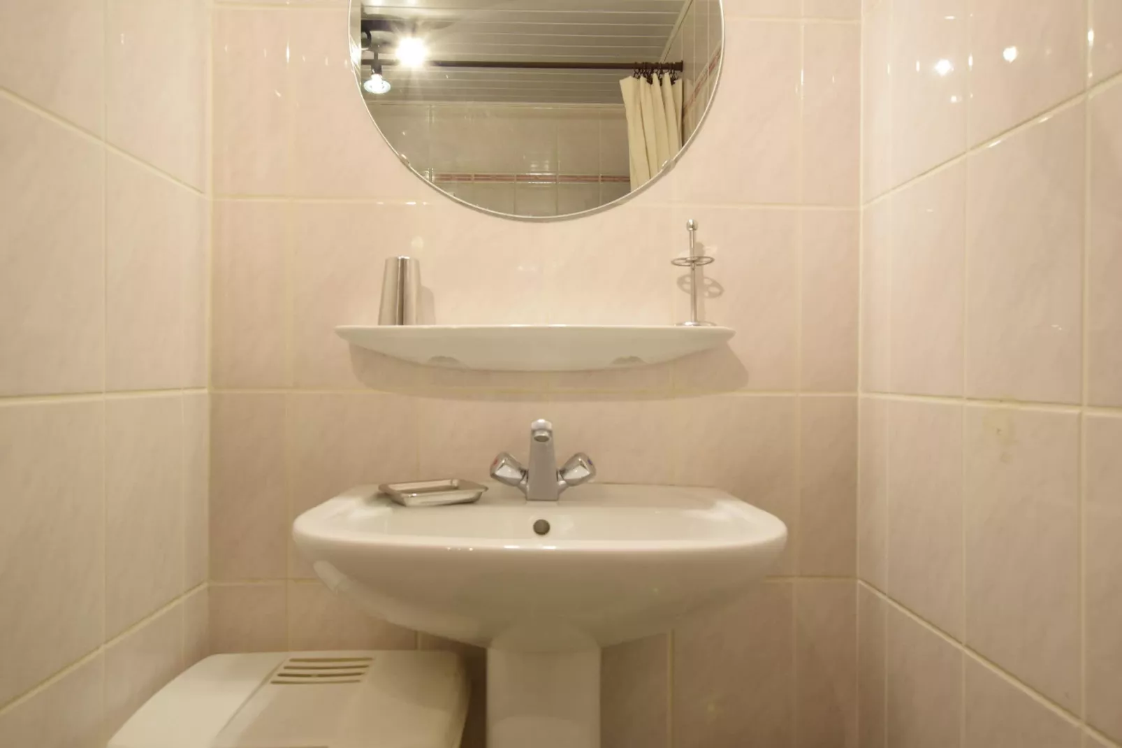 Le Sart-Bathroom