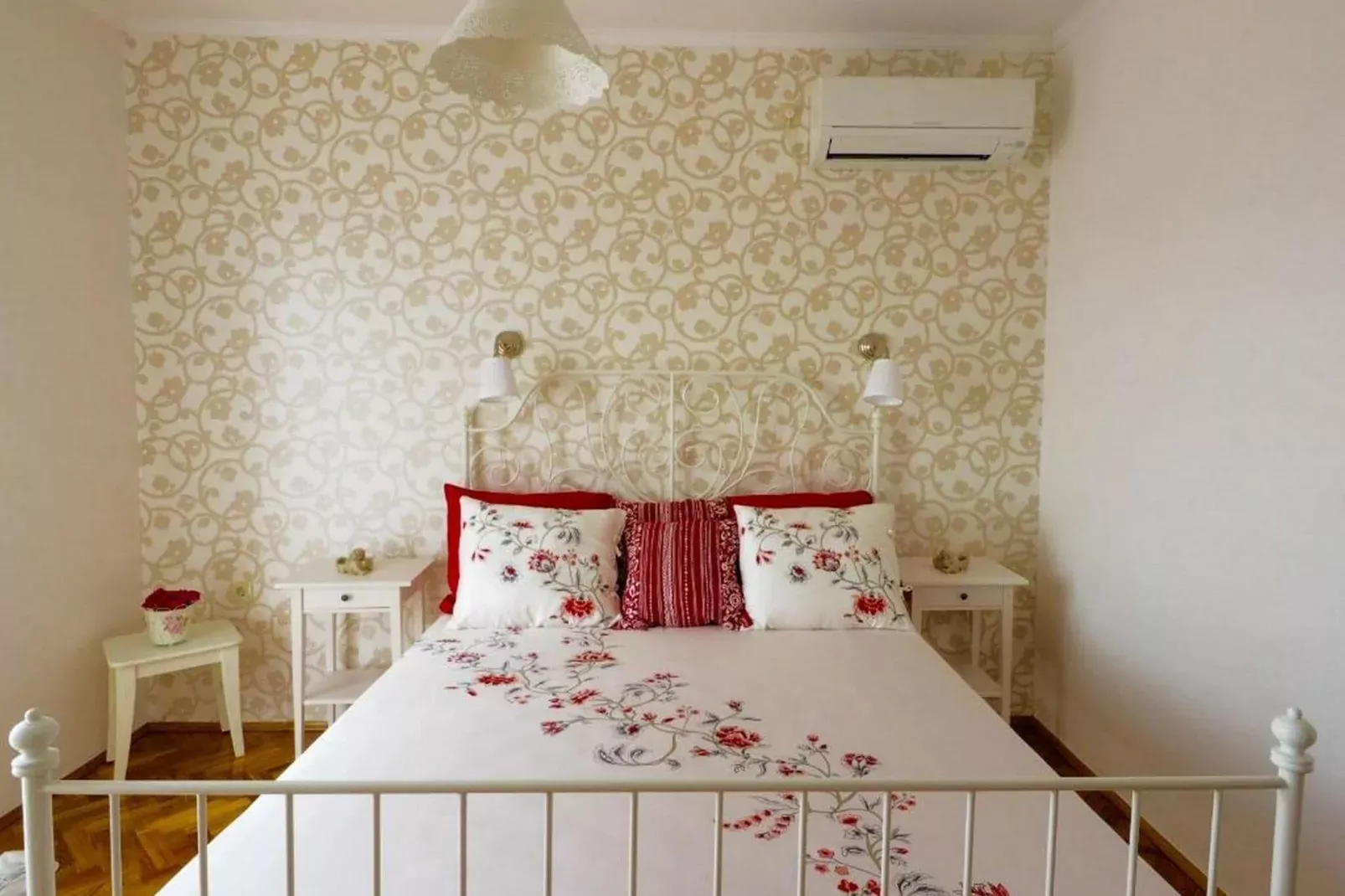 Villa Antonija - Four-Bedroom Villa with Terrace and Private Pool-Bedroom
