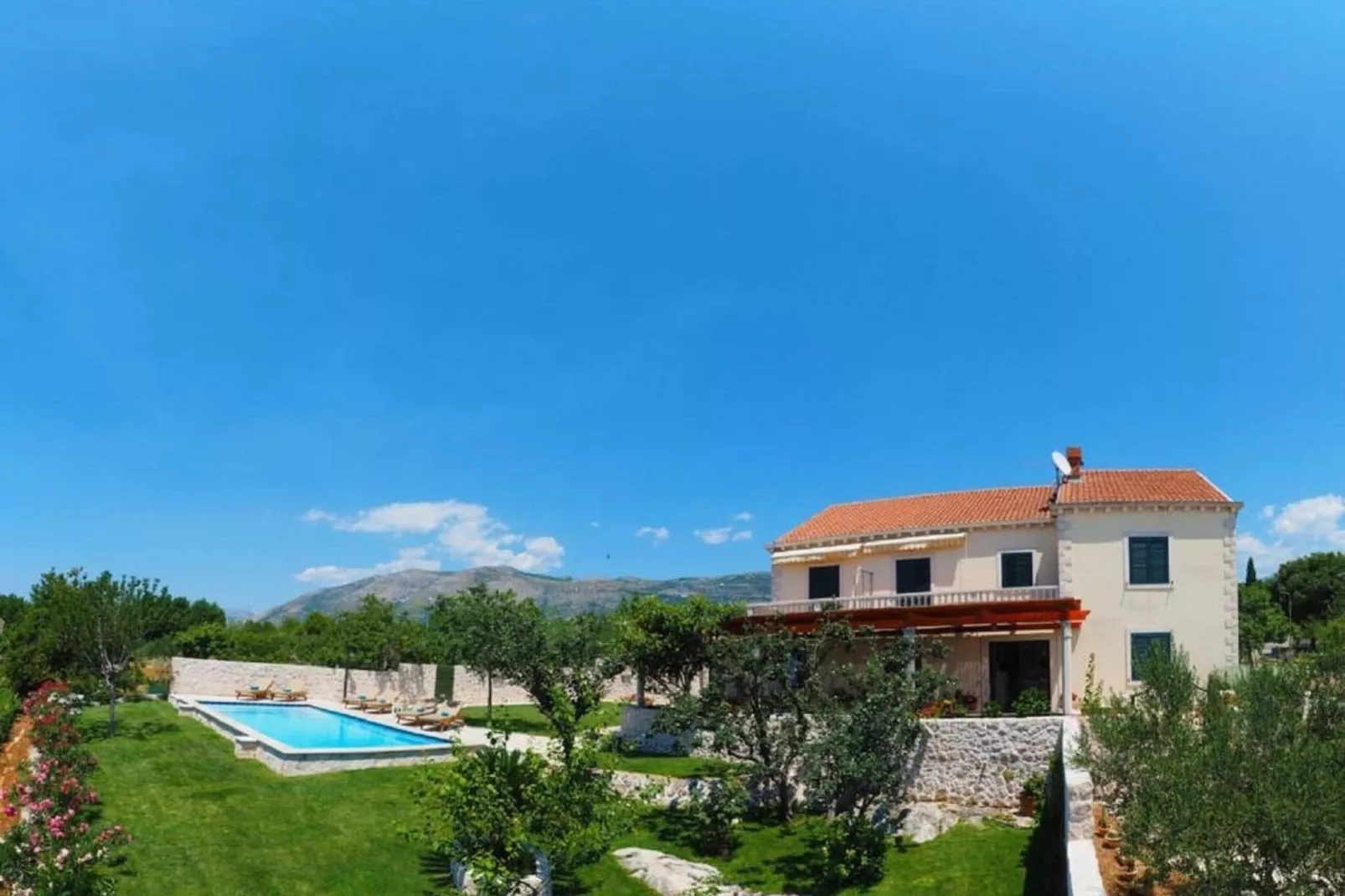 Villa Antonija - Four-Bedroom Villa with Terrace and Private Pool-Outdoor