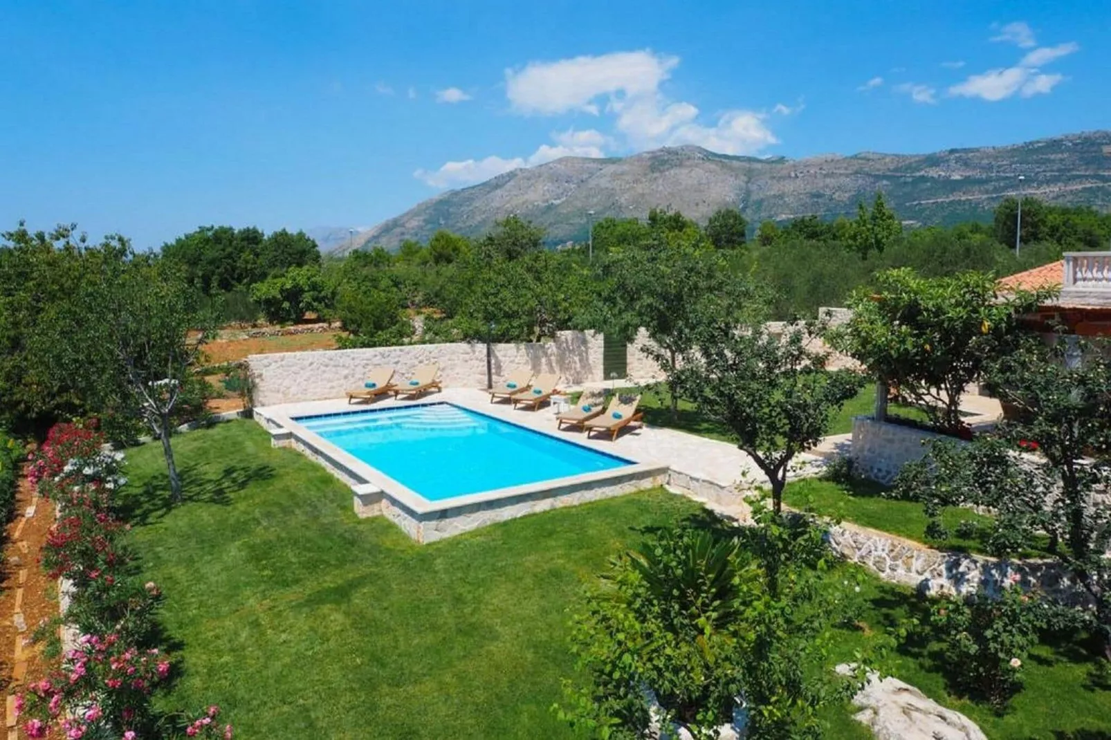 Villa Antonija - Four-Bedroom Villa with Terrace and Private Pool-Pool