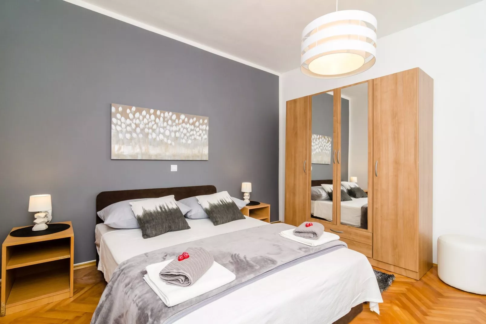 Apartment Eulalija- One-Bedroom Apartment with Terrace and Sea View-Schlafzimmer