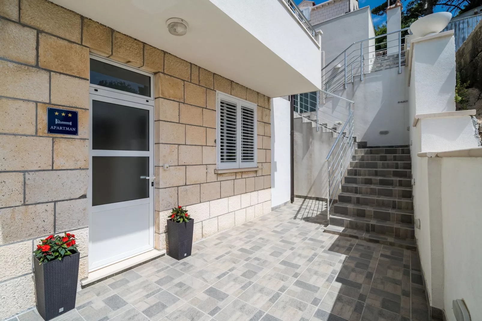 Apartment Eulalija- One-Bedroom Apartment with Terrace and Sea View-Außenbereich