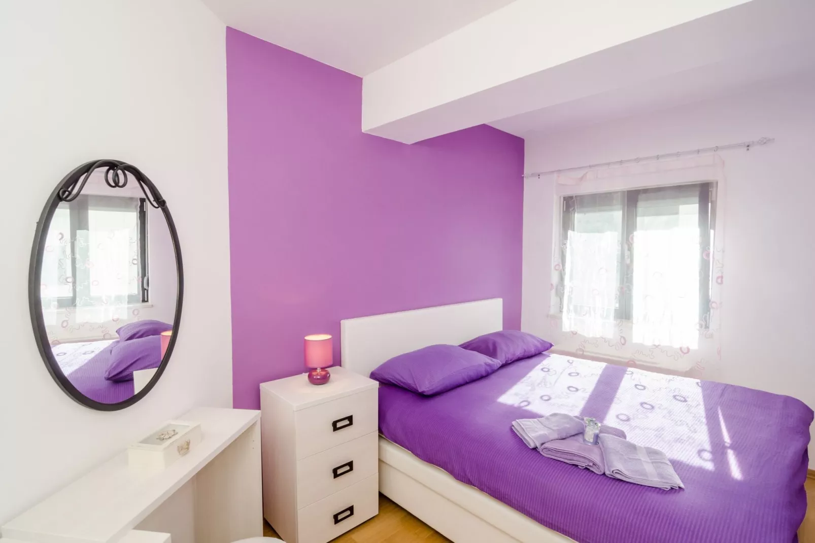 Apartment Atlant - One Bedroom Apartment with Balcony and Side Sea View-Bedroom