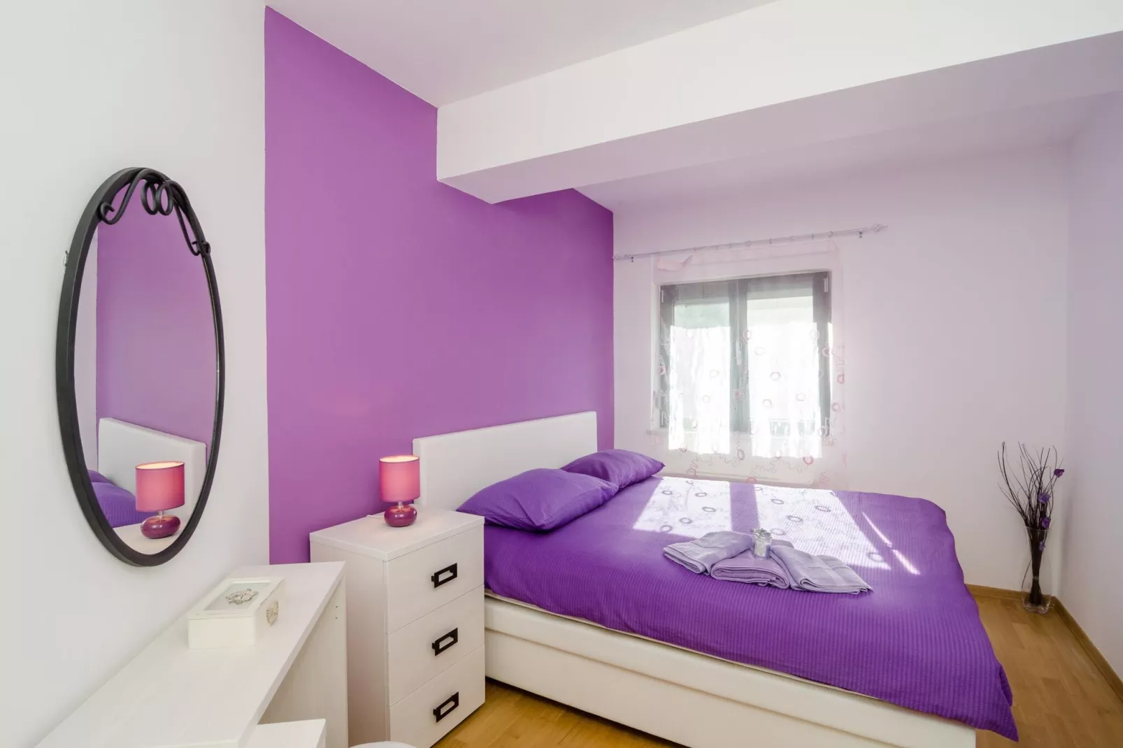 Apartment Atlant - One Bedroom Apartment with Balcony and Side Sea View-Bedroom