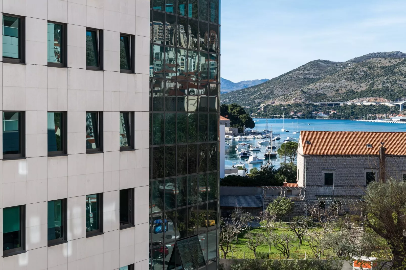 Apartment Atlant - One Bedroom Apartment with Balcony and Side Sea View-View