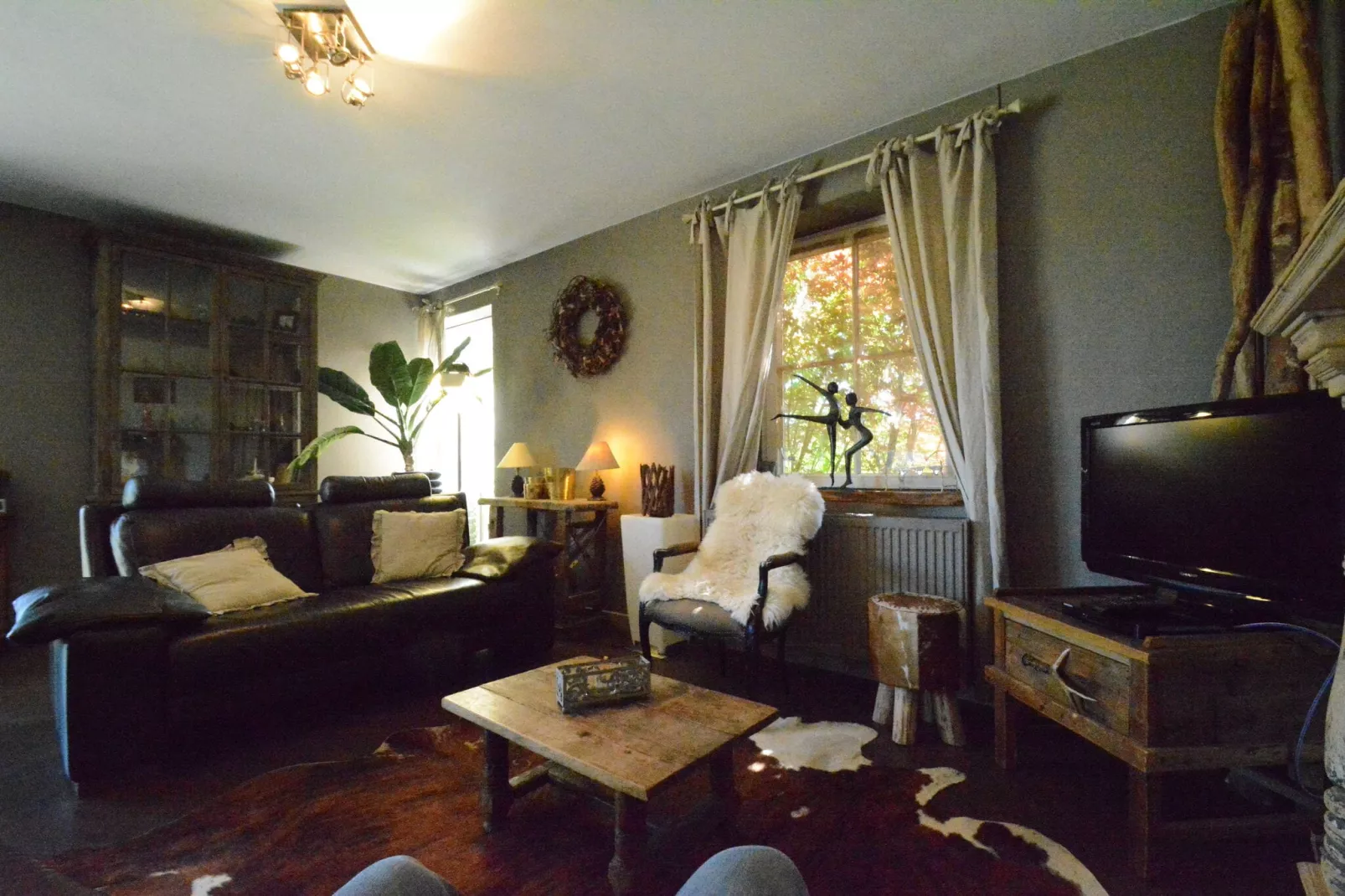 La Pépinière-Living room