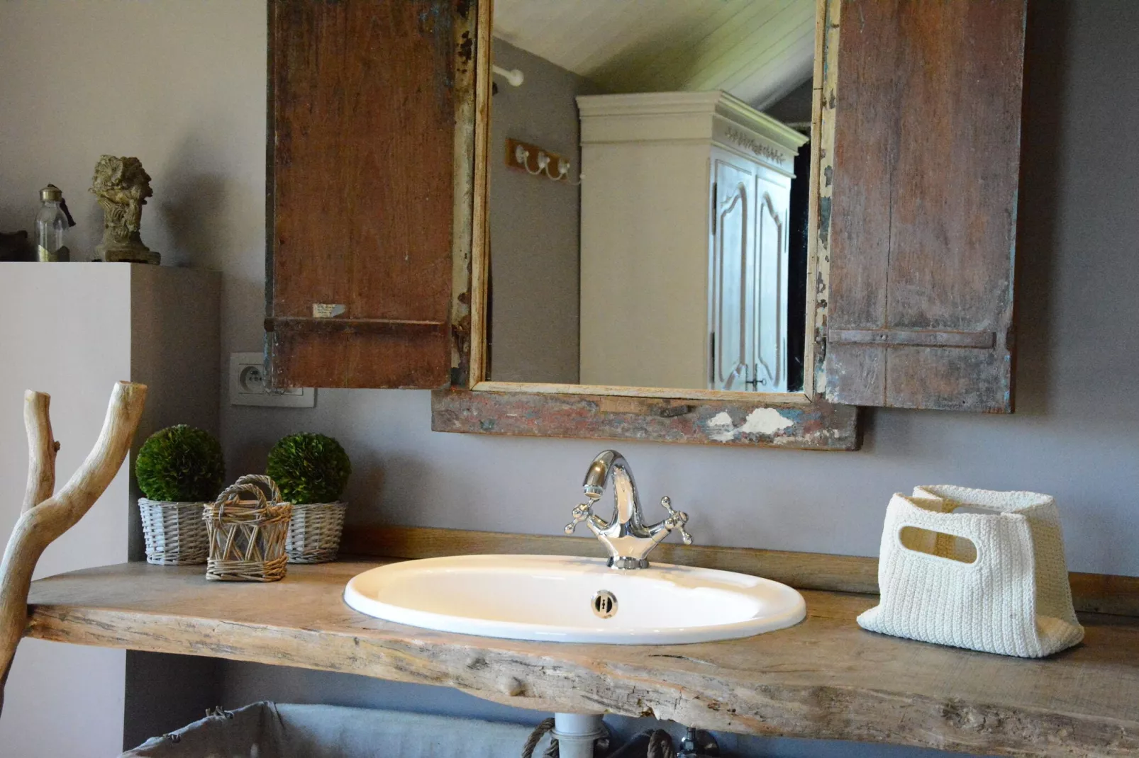 La Pépinière-Bathroom