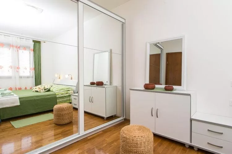 Apartment Penetra - Two Bedroom Apartment with Balcony and Sea View-Bedroom