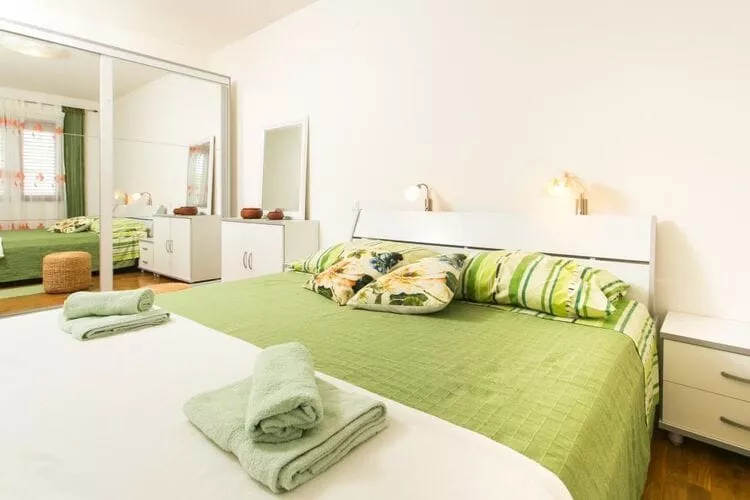 Apartment Penetra - Two Bedroom Apartment with Balcony and Sea View-Bedroom