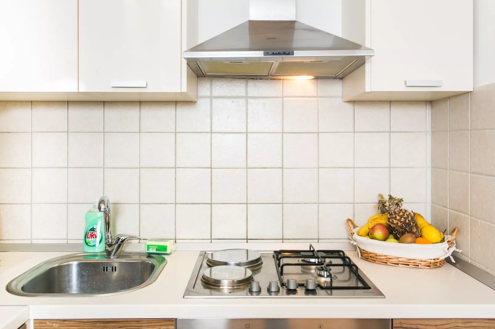 Apartment Penetra - Two Bedroom Apartment with Balcony and Sea View-Kitchen