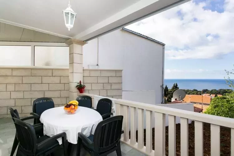 Apartment Debos - One-Bedroom Apartment with Balcony and Sea View-Terrace