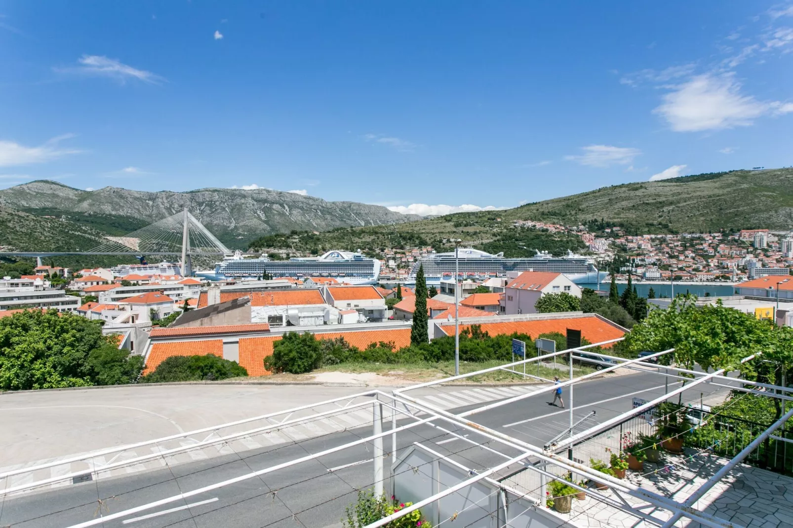 Guest House Bridge View - Double Room with Balcony and Sea View-View
