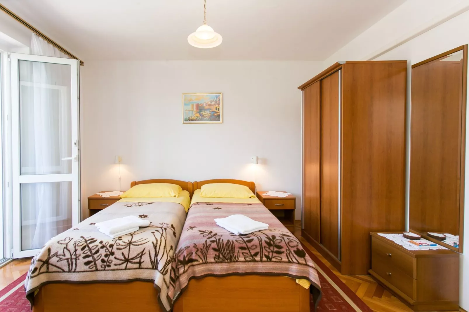 Guest House Bridge View - Studio with Balcony and Sea View-Chambre