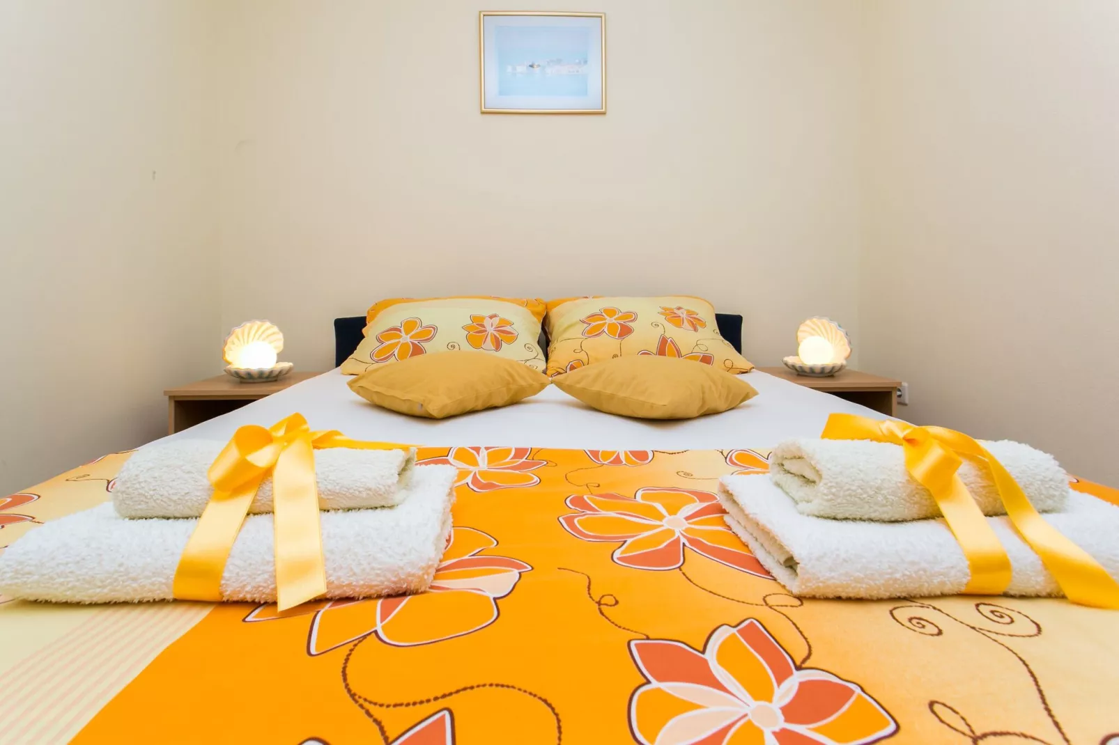 Apartments Radic - Studio Apartment (2-3 Adults) - Kneza Domagoja Street - BR 2-Salon