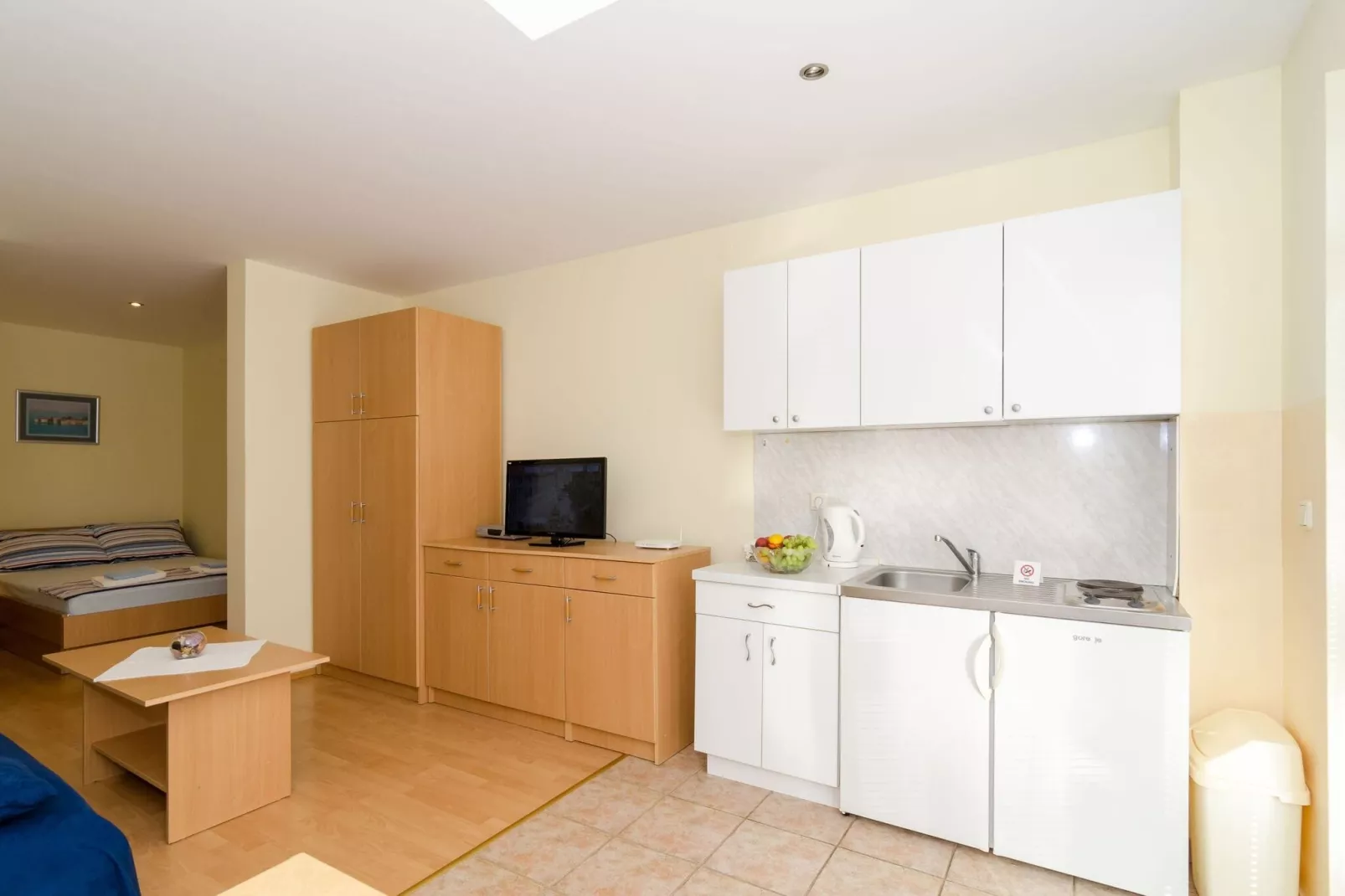 Apartments Radic - Studio Apartment (2-3 Adults) - Kneza Domagoja Street - BR 2-Cuisine