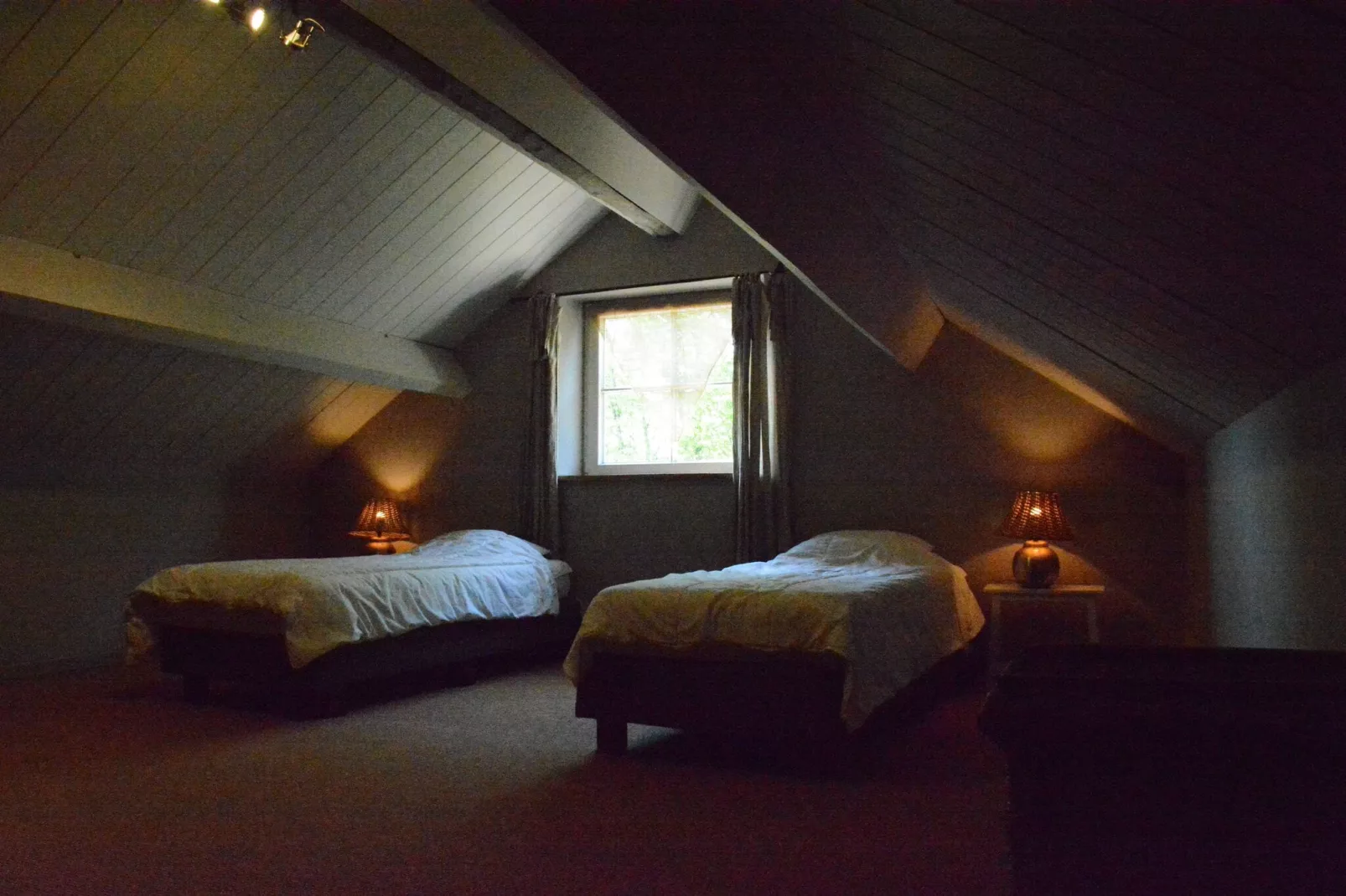 La Brocanteuse-Bedroom