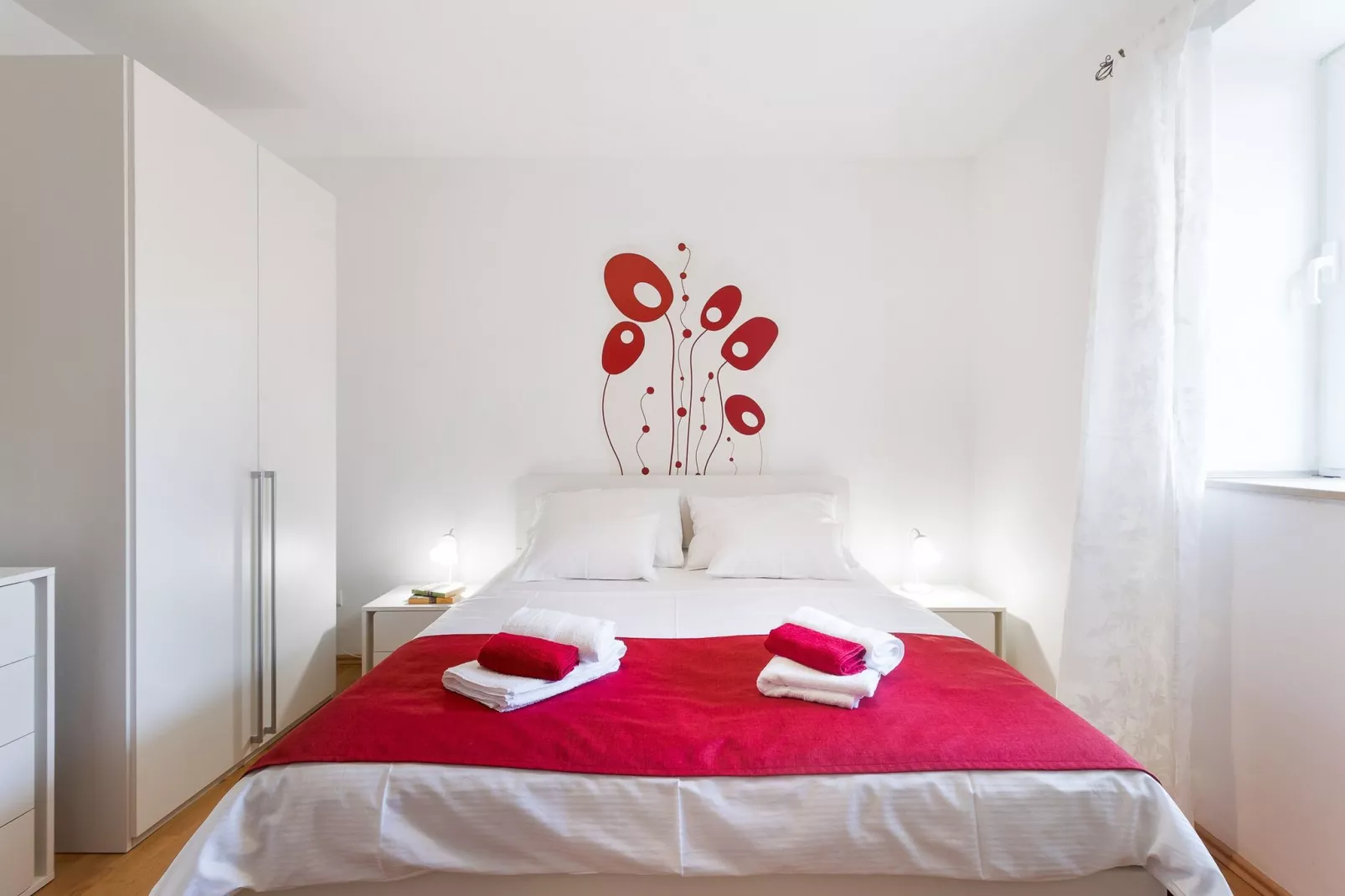Apartments Lotea - Two-Bedroom Apartment with Terrace-Bedroom