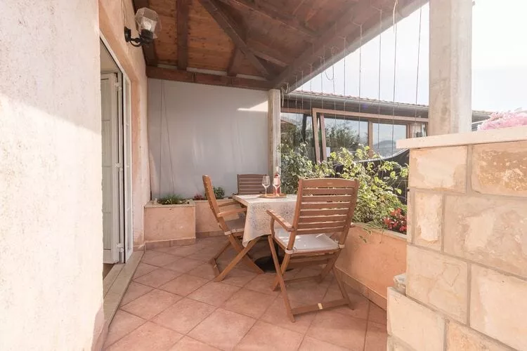 Apartments Lotea - Two-Bedroom Apartment with Terrace-Terrace
