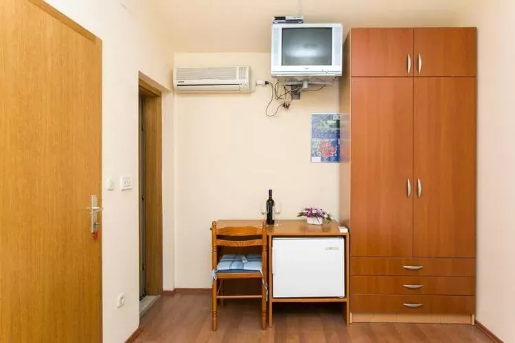 Apartment & Room Braica - Twin Room-Chambre