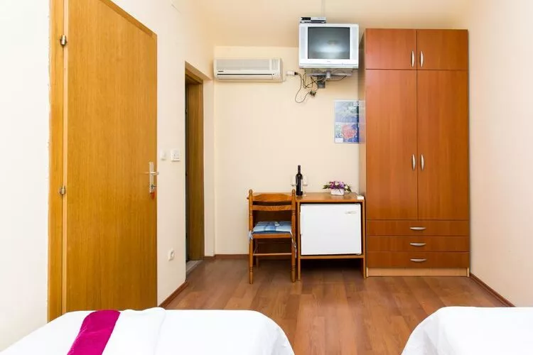 Apartment & Room Braica - Twin Room-Chambre