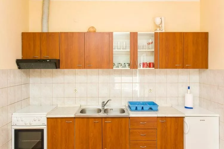 Apartment & Room Braica - One-Bedroom Apartment with Balcony-Cuisine