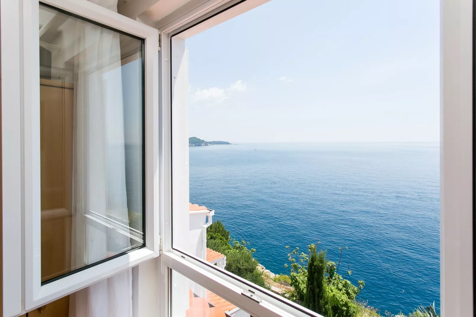 Apartment Gigi - Two Bedroom Apartment with Terrace and Sea View-Vue