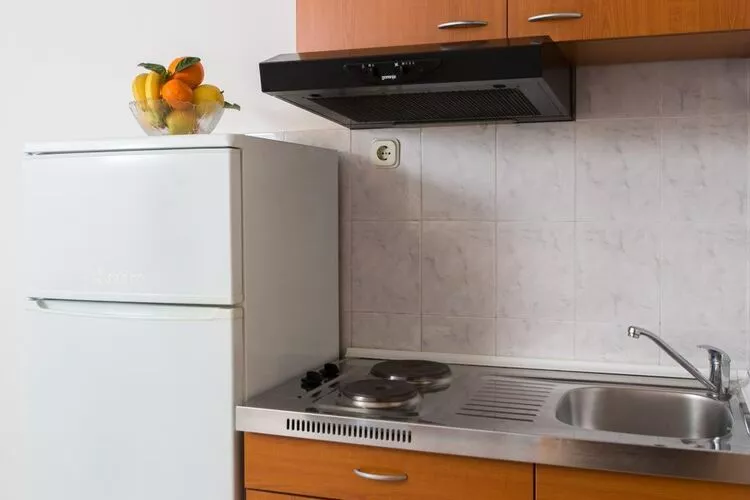 Guest House Old Town View- One Bedroom Apartment (3 Adults)-Cuisine