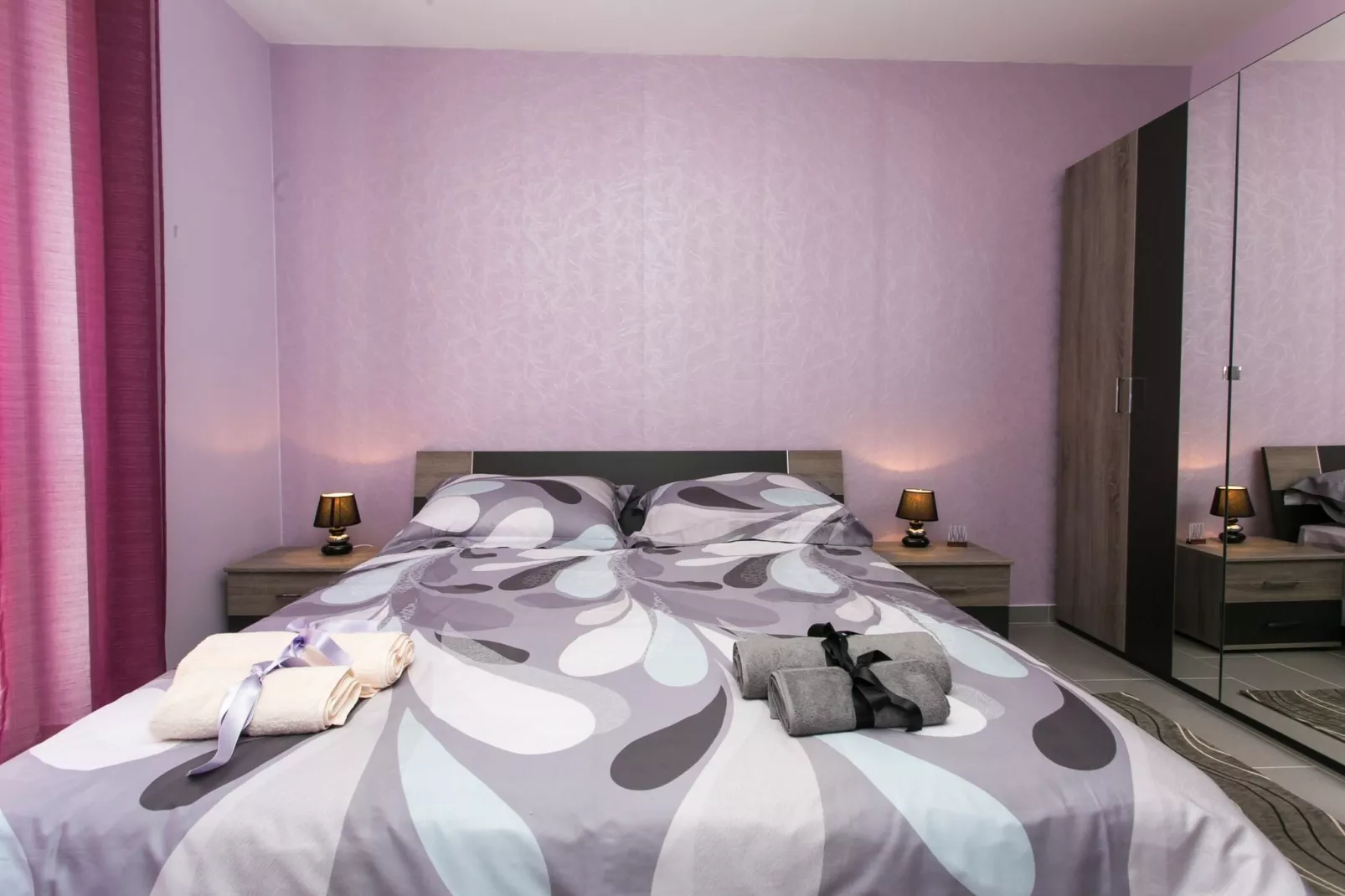 Apartment Lapad Bay- Luxury Two-Bedroom Apartment with Balcony(Black-Ivanišević)-Bedroom