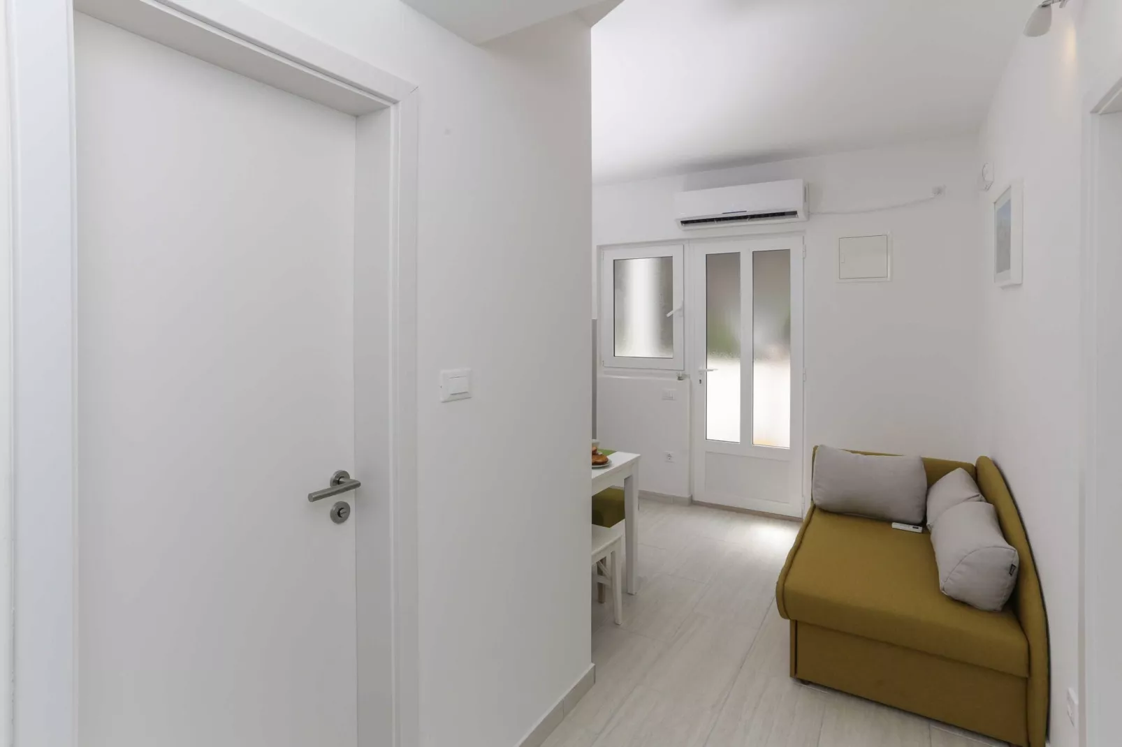 Apartments Posta - Superior One-Bedroom Apartment with Terrace and Sea View - Apartman 7-Indoor