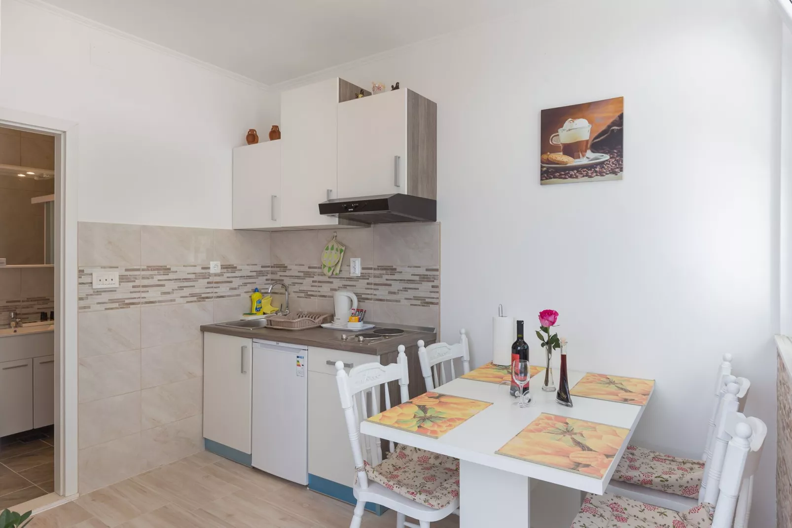 Apartments Olive - One Bedroom Apartment with Terrace and Partial Sea View - Popolica 50-Dining room