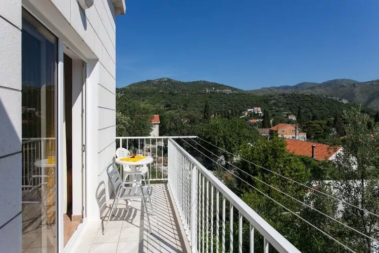 Apartments Marina - One Bedroom Apartment with Balcony and Sea View-Terrace balcony