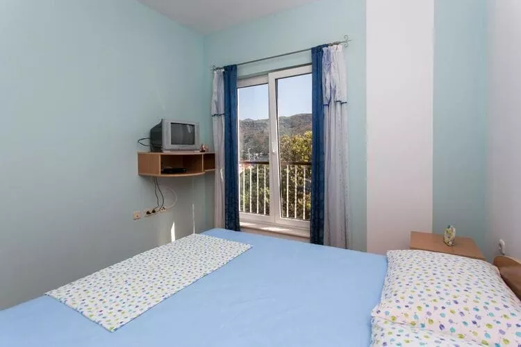 Apartments Marina - One Bedroom Apartment-Chambre