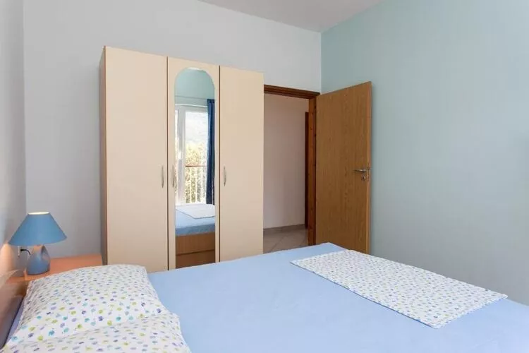 Apartments Marina - One Bedroom Apartment-Chambre